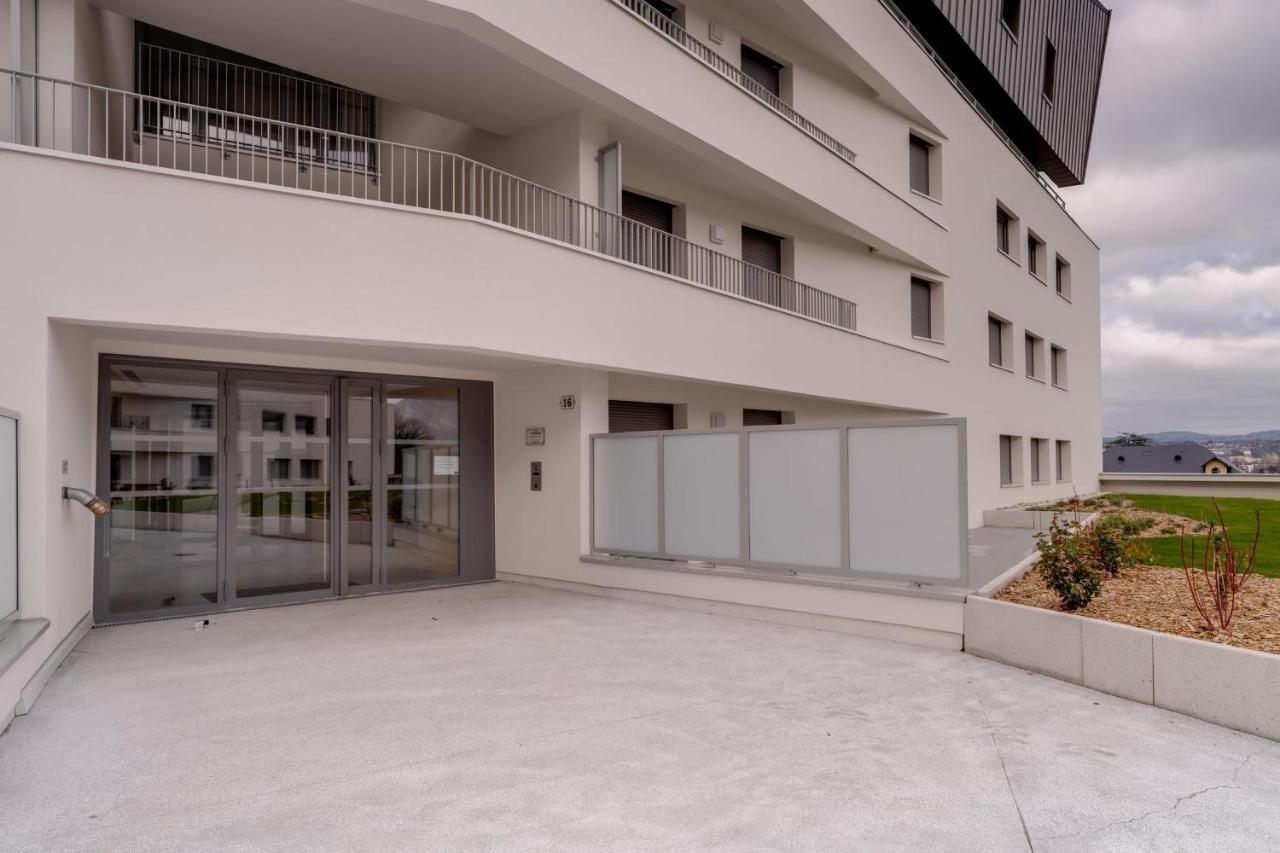 Le 305 - T3 With Garage And Beautiful Terrace Villa Анси Екстериор снимка